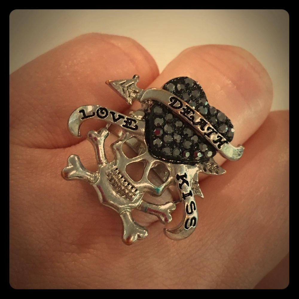 💍 Skull ☠️ Cocktail Ring - Picture 4 of 4
